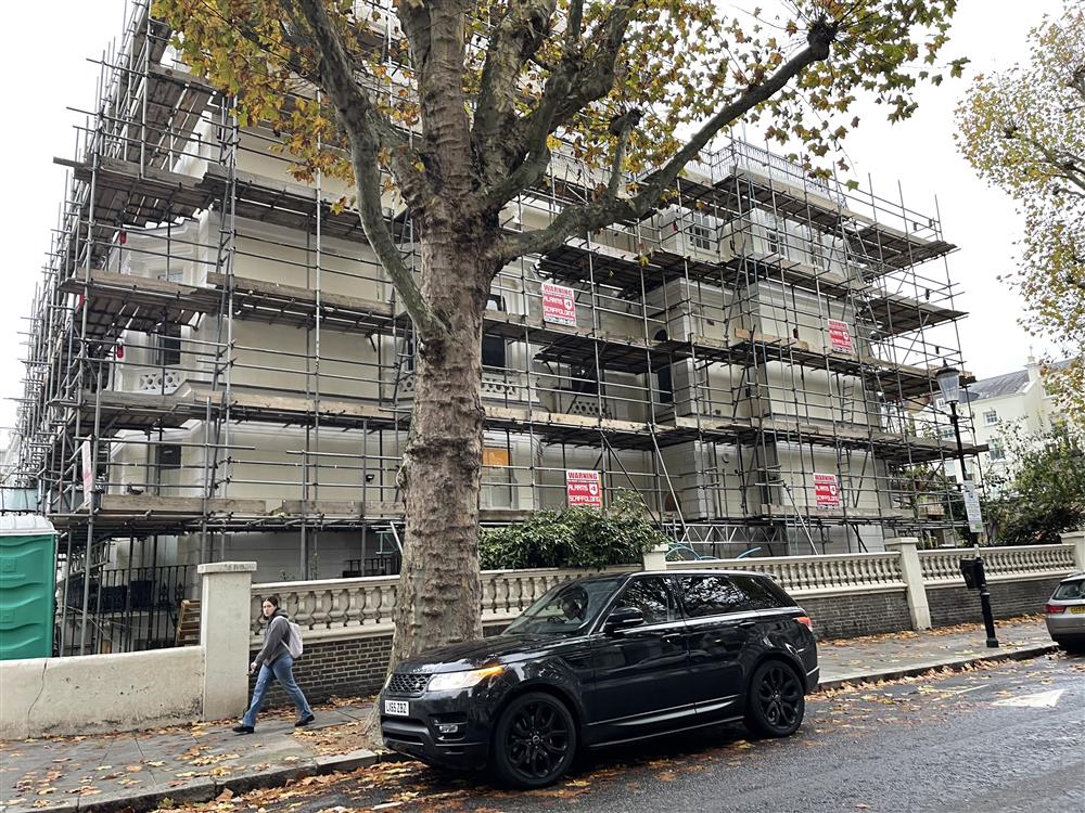 Scaffold alarm installation in Holland park, London W11  - November 2022